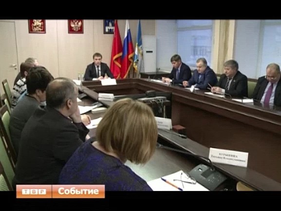 Глава района Сергей Пахомов провел совещание с участием глав поселений и представителей Мосэнергосбыта и Мосводоканала