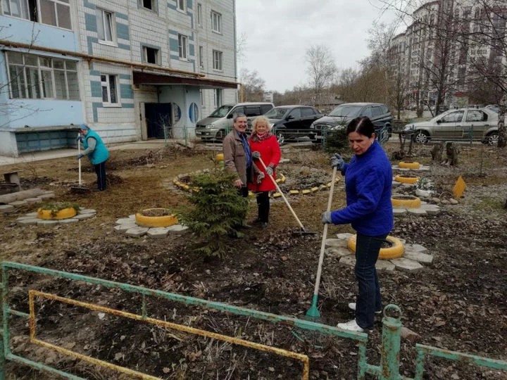 Субботник – старая добрая традиция