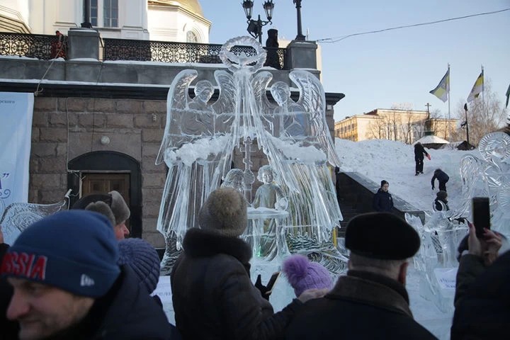 Ледяная скульптура мастеров из Сергиева Посада победила на фестивале в Екатеринбурге