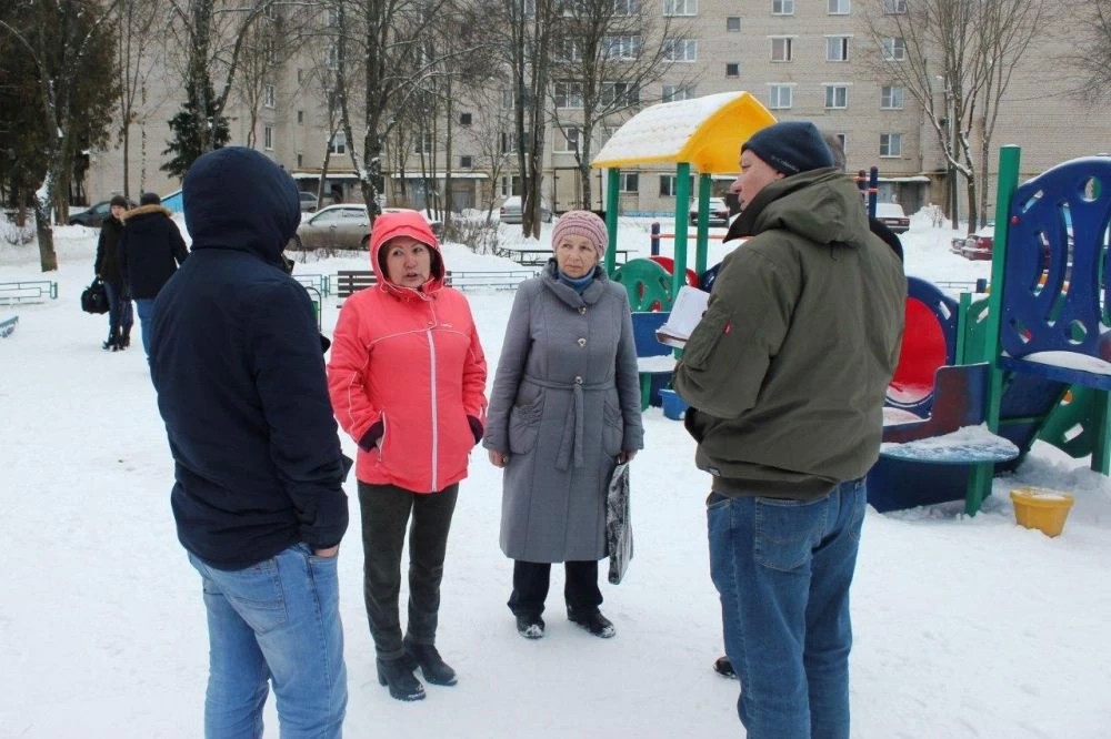 Коммунальщиков, бывает, и хвалят