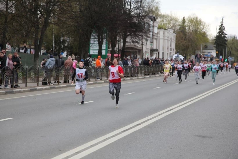 Легкоатлетическая эстафета прошла в Сергиевом Посаде 9 мая