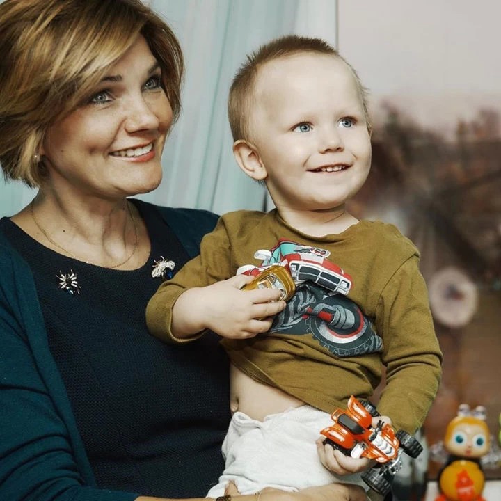 История мальчика Сережи, оставленного в подъезде, получила продолжение