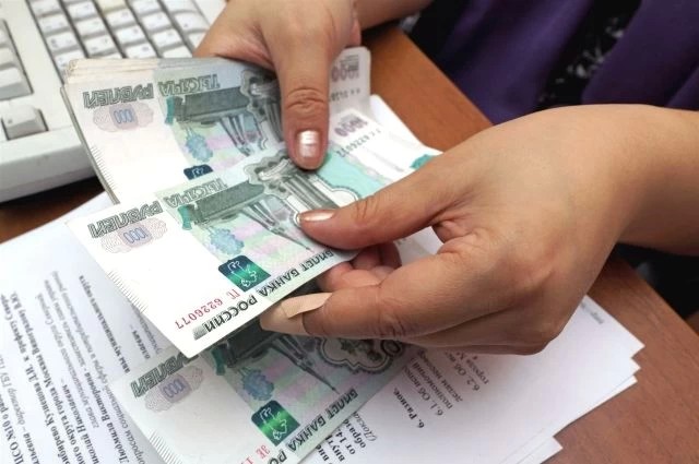 До 29 ноября соцзащита принимает заявления на выплату семьям с детьми-инвалидами