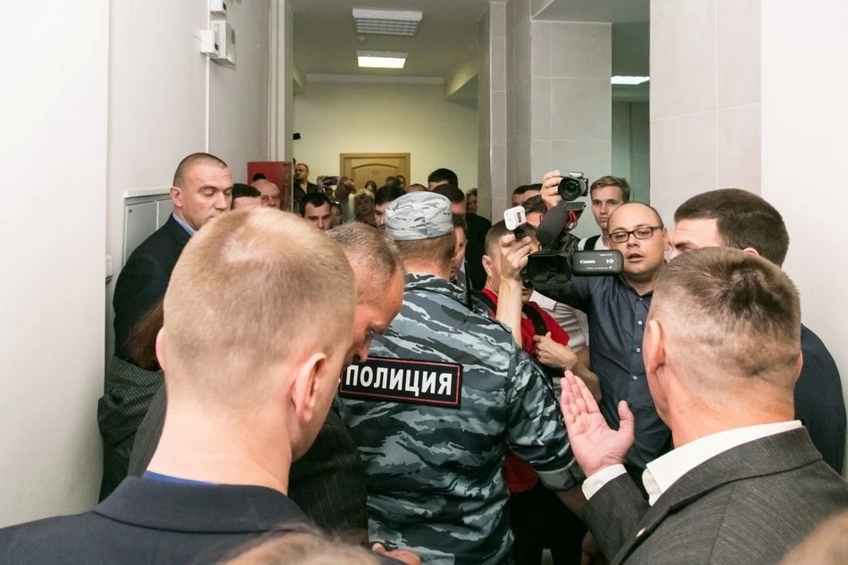 Уголовный щелчок по носу