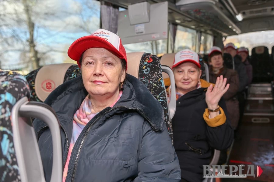 Каждую среду участники проекта «Активное долголетие» едут покорять города Подмосковья