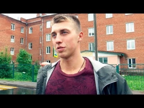 Кому в первую очередь должны помогать социальные работники?