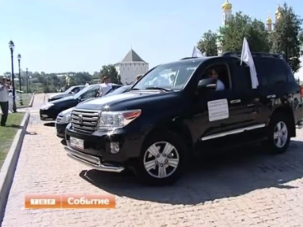 Автопробег двух столиц. Антинаркотический маршрут из Москвы в Санкт-Петербург прошел через Сергиев Посад