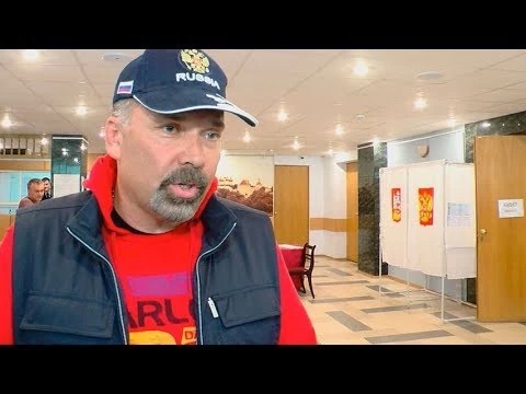 Михаил Мень проголосовал в «Дубраве»