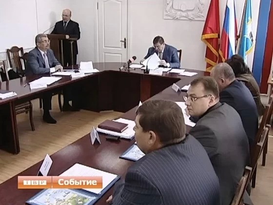 Районные власти подвели итоги работы за месяц