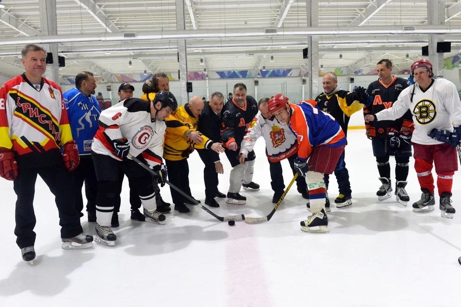 Игры любительских чемпионатов по хоккею прошли в Подмосковье