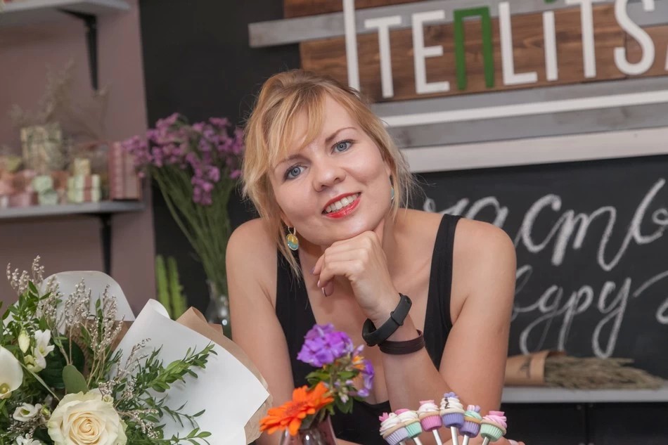 Поменять цифры на улыбки
