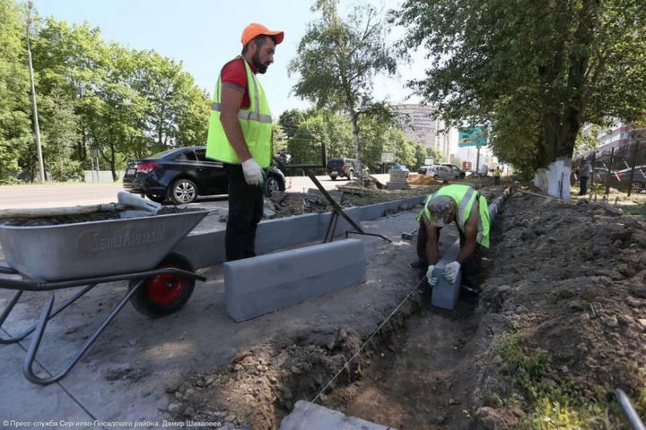 Ремонт тротуаров в Сергиевом Посаде продолжается. На очереди ул. Больничная