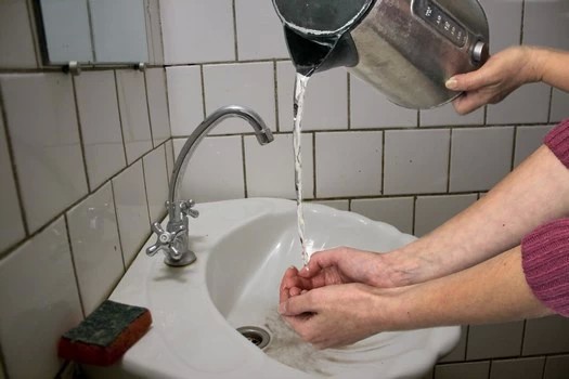 Горячей воды пока не будет