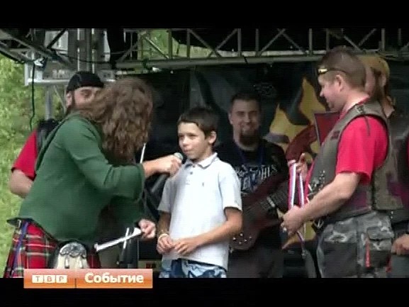 Мотоконкурсы и сорок киловатт звука. Близ деревни Голыгино состоялся байк-фестиваль "Русская застава"