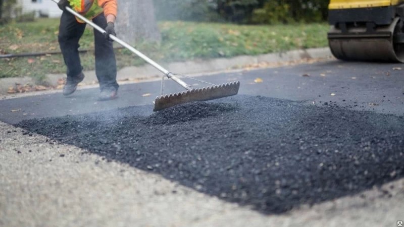 Выполнение ямочного ремонта в Подмосковье