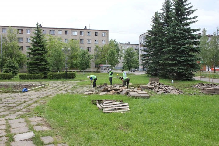 В Пересвете начались масштабные работы по реконструкции площади