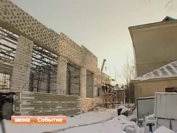 Как проходит строительство спортивных и оздоровительных объектов в районе?