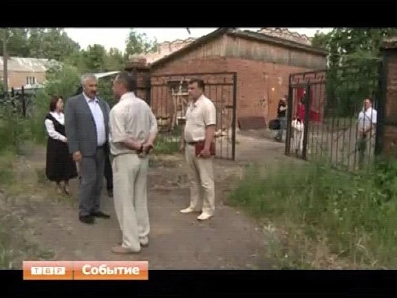 Опасное соседство. Территория около реабилитационного центра "Оптимист" представляет угрозу для учреждения