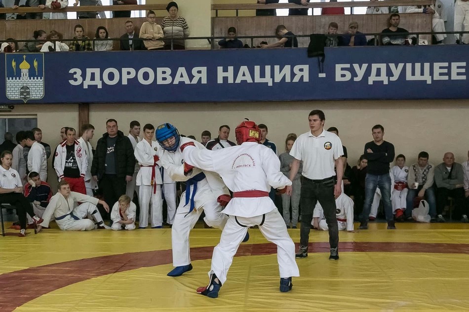 Рукопашные бои в честь мастера на все руки
