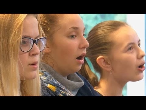 Основам вокала учат в школе искусств