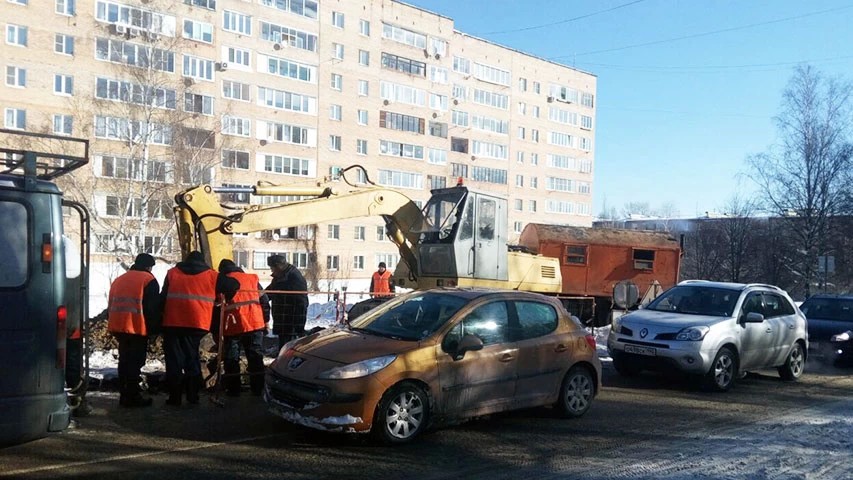 В Сергиевом Посаде прорвало две трубы