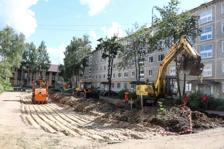 Парковки и освещение сделают во дворах по просьбам жителей