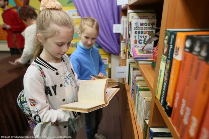 Пункт выдачи книг открыли по просьбе жителей в деревне Жучки