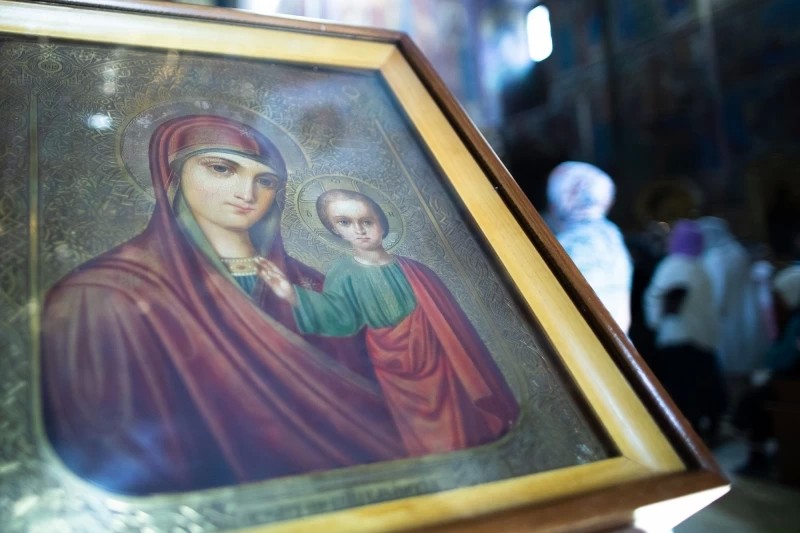 «Тихое пристанище ищущих спасения»: в Лавре почтили Казанский образ Божией Матери