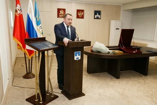 Токарев присягнул на верность району