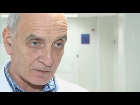Пострадавшие при пожаре получают медпомощь