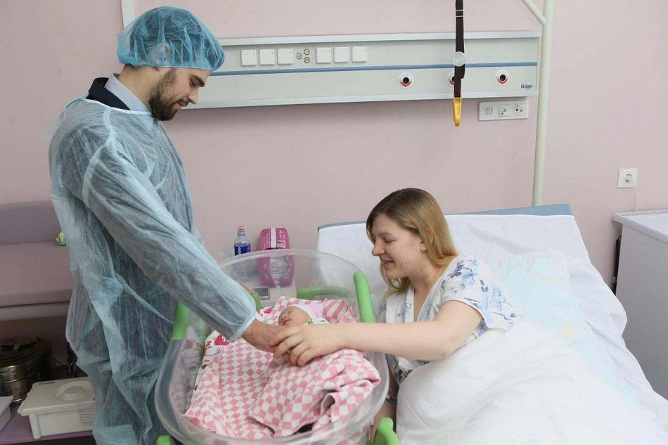 Первые роды прошли успешно