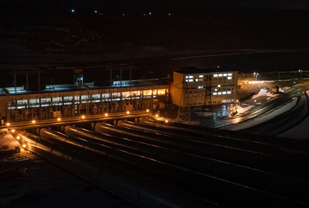 Автобус 49 гаэс сергиев. ГАЭС Сергиев Посад. Загорская ГАЭС фото ночью. Омская ГЭС. Загорская ГАЭС авария.